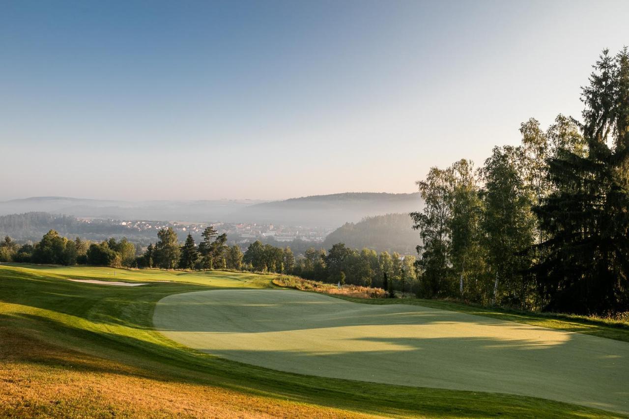 Panorama Golf Resort Kacov Exterior photo